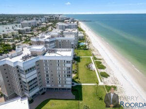 Choosing the right realtor for luxury waterfront properties