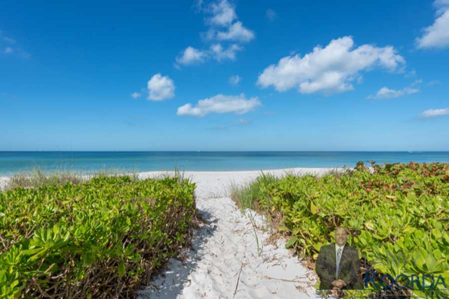 Beach access for Westgate condominiums in Naples, FL