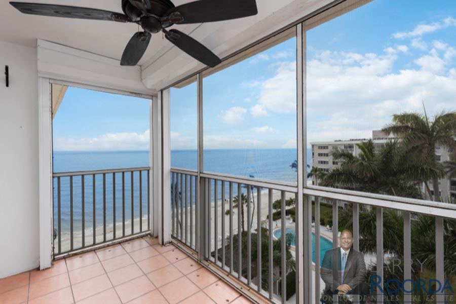 Naples waterfront condo for sale