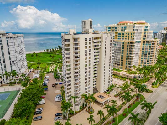 Solamar community 4451 Gulf Shore Blvd N