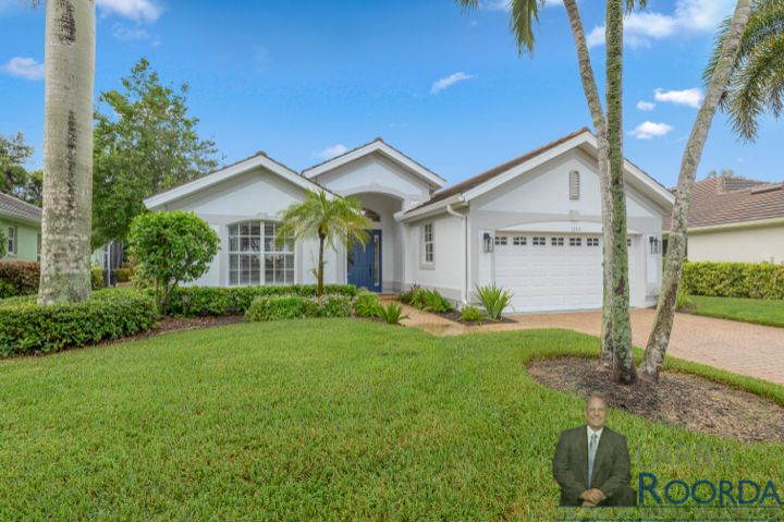 1753 Winding Oaks Way