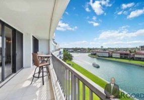 2318-gulf-shore-blvd-n-510-naples-fl-34103-patio2