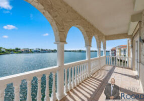 4000-gulf-shore-blvd-n-2100-naples-fl-34103-patio-2