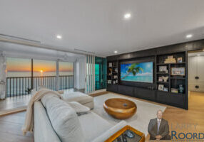 4651-gulf-shore-blvd-n-701-naples-fl-34103-living-1